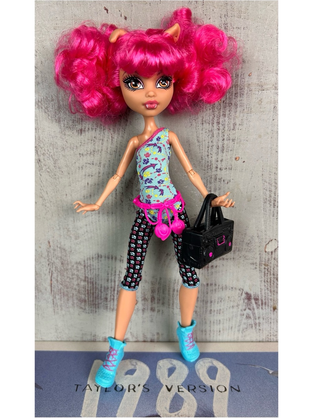 Monster High Howleen Wolf Dance Class Doll